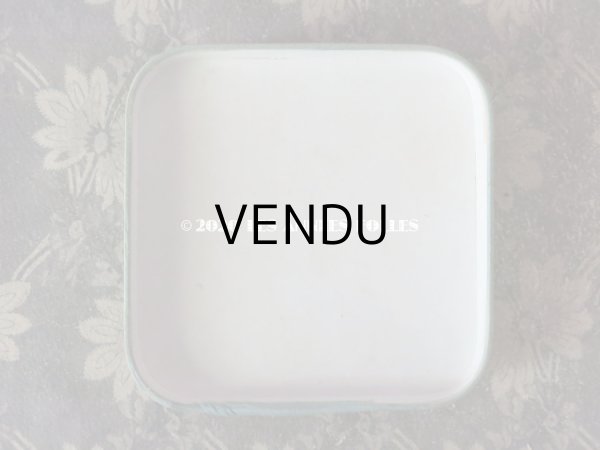 画像8: 19世紀末 アンティーク シルク製 チョコレートのお菓子箱 グレイッシュブルー (8)