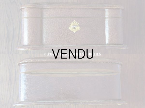 画像5: アンティーク 本革製 大きなジュエリーケース 金彩入り 薔薇＆リボンのガーランド  (5)