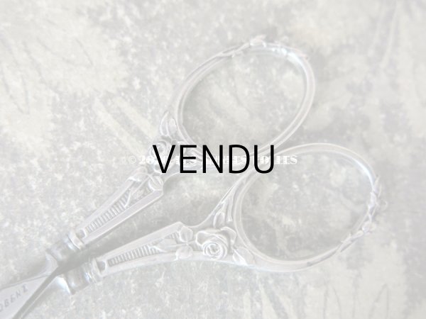 画像7: 1900年代 アンティーク シルバー製 薔薇の裁縫道具セット  (7)