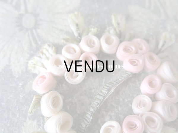 画像9: アンティーク シルク製 シルクシフォンの薔薇 ロココモチーフ 淡いピンクの薔薇のリース (9)