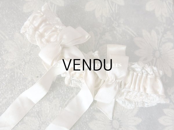 画像8: 1900年代 アンティーク 花嫁の靴下どめ ワックスフラワー ジャルティエ (8)