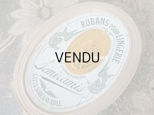 画像4: アンティーク シルク製 サテンリボン 淡い山吹色 7m RUBAN POUR LINGERIE SEMIRAMIS (4)