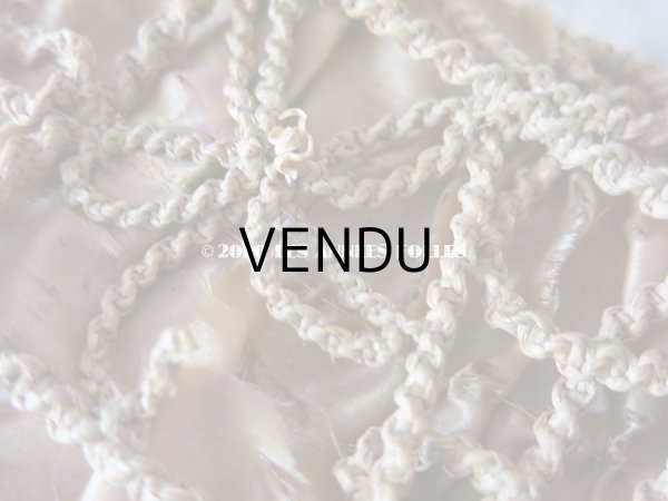 画像17: 19世紀　アンティーク キルティングのクッション付き パニエ ソーイングボックス (17)