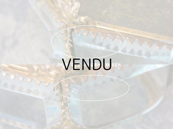 画像18: 19世紀 アンティーク 大きなジュエリーボックス 6角形　パウダーブルーのクッション (18)