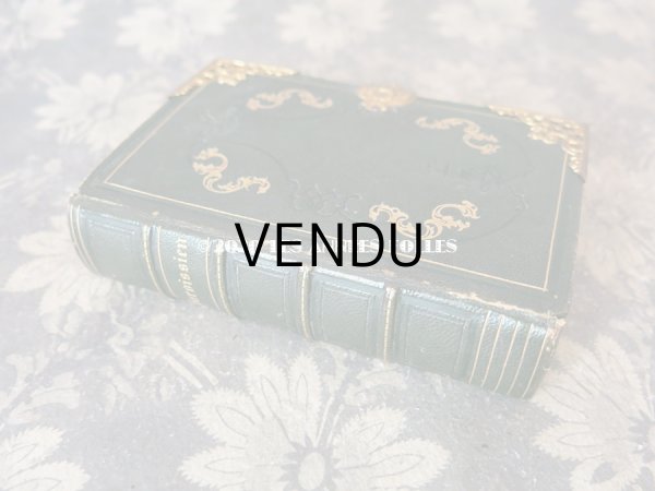 画像3: 19世紀末 アンティーク ミサ典書 ゴールドの装飾 (3)