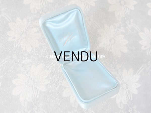 画像7: アンティーク ジュエリーボックス イニシャル入り シルクサテン パウダーブルー (7)