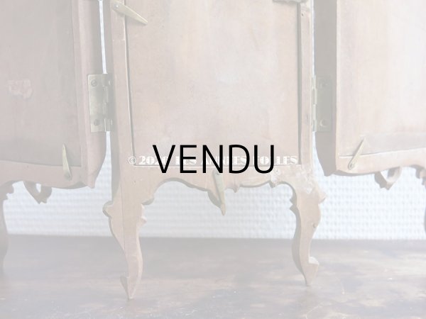 画像15: 19世紀末 アンティーク ロカイユ装飾のフォトフレーム 3面 木製 (15)