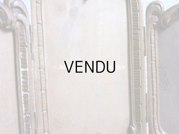 画像8: 19世紀末 アンティーク ロカイユ装飾のフォトフレーム 3面 木製 (8)