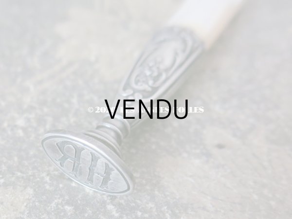 画像5: 1900年代 アンティーク ロカイユ装飾のシーリングスタンプ シルバー&マザー・オブ・パール製  (5)