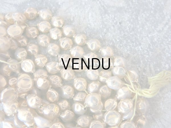 画像4: アンティーク スフレビーズ 乳白色のコーティング ゴールド 吹きガラス製 ビーズ  9mm 約140ピース (4)