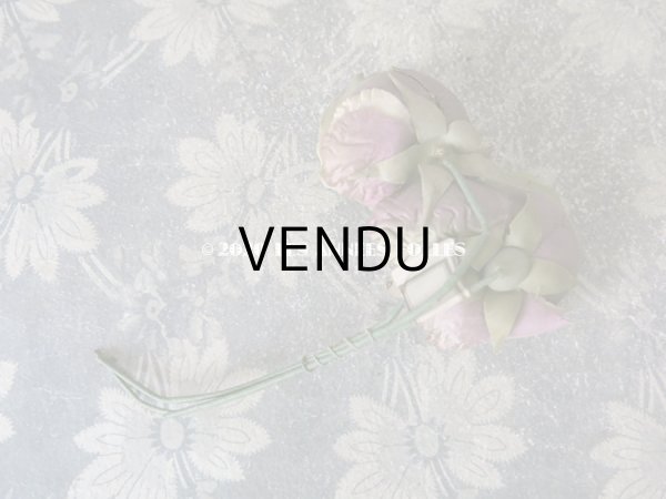 画像9: 未使用 ラベル付き アンティーク シルク製 薔薇の布花 カップ咲き コサージュ (9)