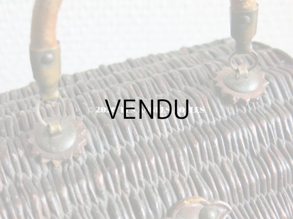 画像8: 1900年代 アンティーク ドール用 パニエ レザーのハンドル付き ブラウン (8)