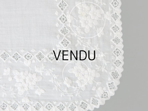 画像16: 19世紀 アンティーク  ホワイトワークの結婚式のハンカチ モノグラム＆透かし模様入り (16)