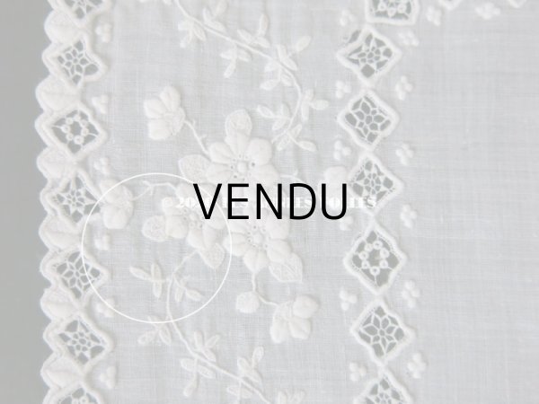 画像15: 19世紀 アンティーク  ホワイトワークの結婚式のハンカチ モノグラム＆透かし模様入り (15)