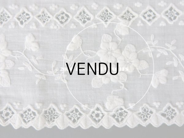 画像17: 19世紀 アンティーク  ホワイトワークの結婚式のハンカチ モノグラム＆透かし模様入り (17)