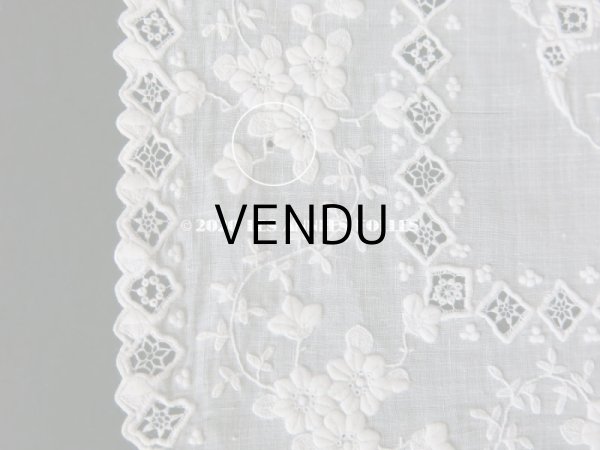 画像14: 19世紀 アンティーク  ホワイトワークの結婚式のハンカチ モノグラム＆透かし模様入り (14)