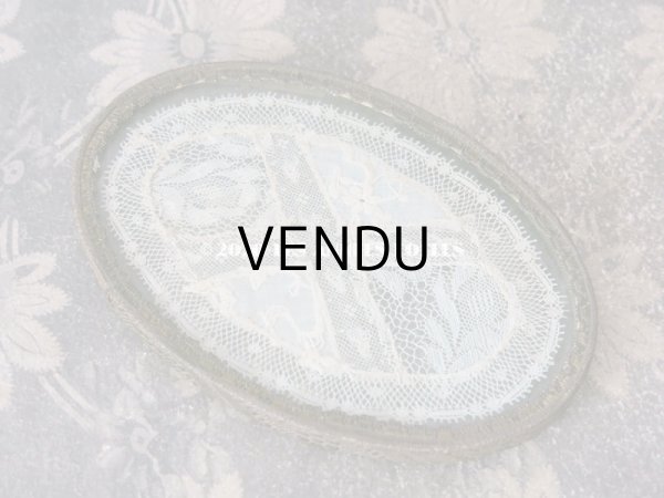 画像7: 1900年代 アンティーク 小さなトレイ　シルク製 5色の薔薇のロココトリム＆レースの装飾 小物入れ (7)
