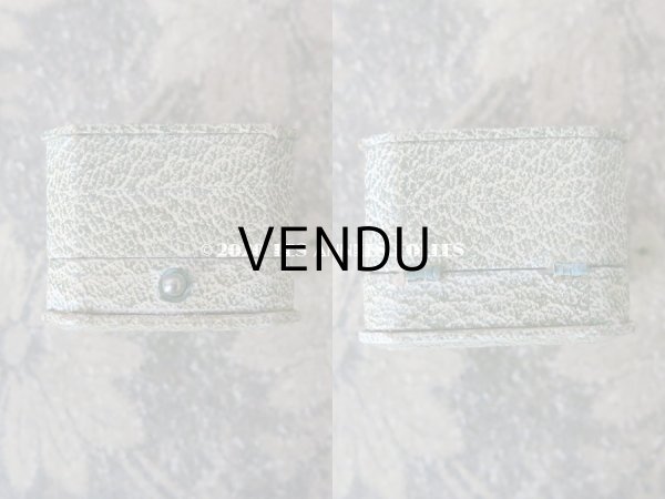 画像9: アンティーク  金彩入り リングボックス ジュエリーボックス ライトグレー&グリーン (9)