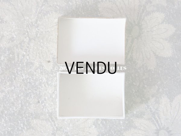 画像3: 1900年代 アンティーク 小さなジュエリーボックス ホワイト＆ゴールド (3)