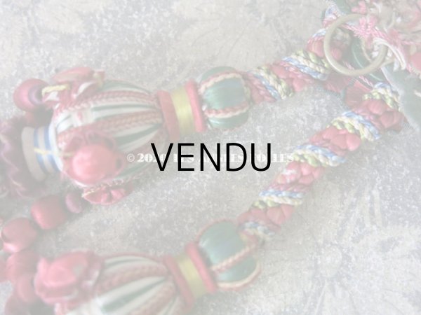 画像11: 19世紀 アンティーク シルク製 大きなタッセル ポンポン パスマントリー  (11)