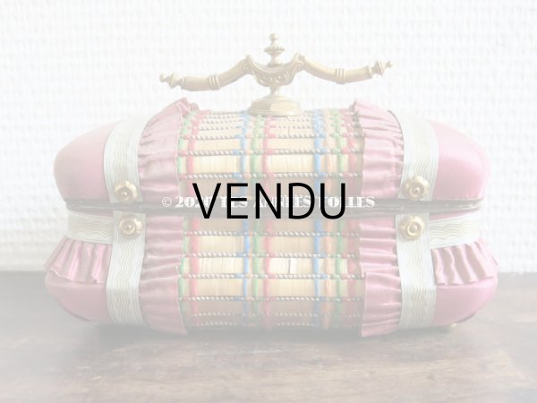 画像9: 19世紀 アンティーク ナポレオン3世時代 お菓子箱 ハンドル付き 花模様のレースペーパー チョコレートボックス 木箱  (9)