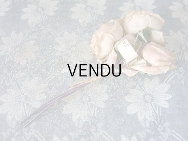 画像12: 未使用 ラベル付き アンティーク 薔薇の布花 淡いピンク カップ咲き コサージュ (12)