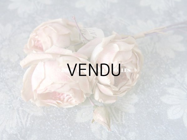 画像4: 未使用 ラベル付き アンティーク 薔薇の布花 淡いピンク カップ咲き コサージュ (4)