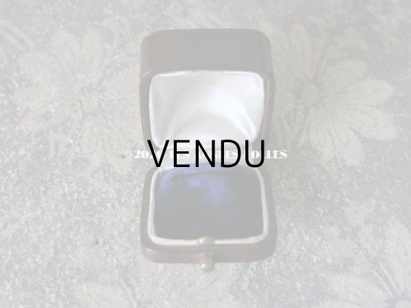 画像8: アンティーク 本革製 リングボックス  ジュエリーボックス イニシャル入り (8)