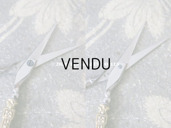 画像10: 19世紀末 アンティーク ヴェルメイユ製 薔薇模様 裁縫道具のセット  (10)