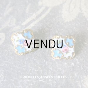 画像: アンティーク エナメル ボタン 薔薇 ハンドペイント ホワイト＆ターコイズブルー　11mm 2ピースのセット