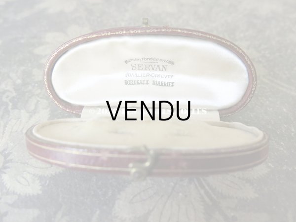 画像3: 【クリスマスセール2020対象外】 アンティーク  本革製 金彩入り ジュエリーボックス ピンブローチ用 ボルドー (3)