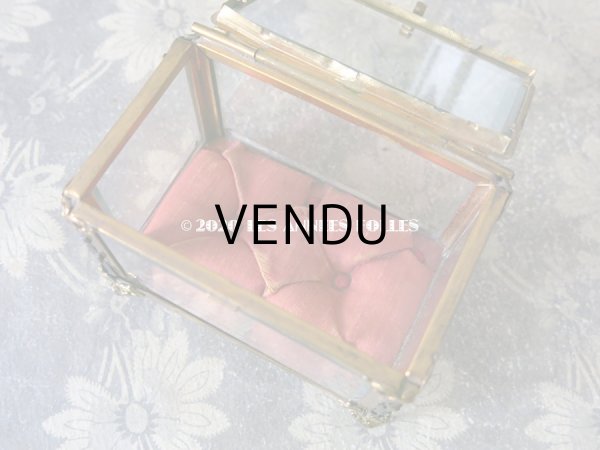 画像14: 19世紀末 アンティーク ジュエリーボックス　ロカイユ装飾のフレーム  スモーキーオレンジのシルク製クッション (14)