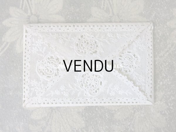 画像7: 19世紀 アンティーク  封筒入り 初聖体のカニヴェ コミュ二オン レースの透かし柄 (7)