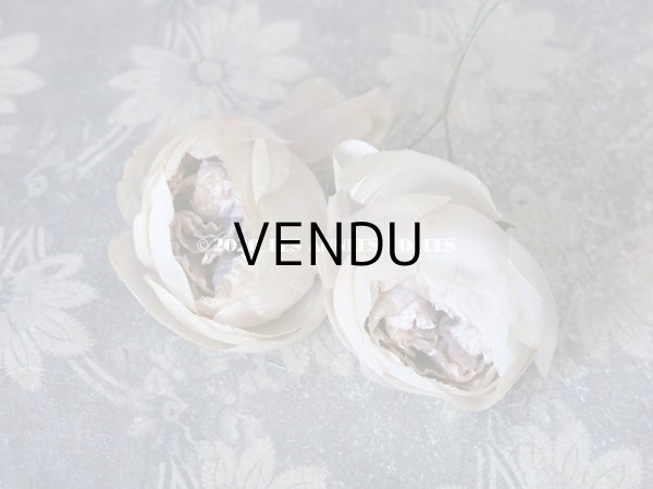 画像6: 未使用 ラベル付き アンティーク シルク製 薔薇の布花 クォーターロゼット咲き コサージュ 淡いパープル (6)