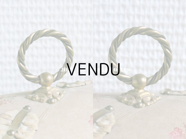 画像6: 【クリスマスセール2020対象外】 19世紀 アンティーク ナポレオン3世時代 お菓子箱  ピンクの薔薇模様のファブリック　ハンドル付き チョコレートボックス 木箱  (6)