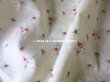 画像3: 【クリスマスセール2020対象外】 アンティーク  薔薇模様 コットン製ファブリック 49×25〜27cm (3)