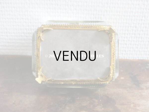 画像11: 【クリスマスセール2020対象外】　19世紀末 アンティーク ジュエリーボックス スモーキーブルーのクッション ロカイユ装飾の脚 (11)