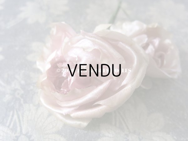 画像7: 【クリスマスセール2020対象外】 未使用 ラベル付き アンティーク シルク製 薔薇の布花 クォーターロゼット咲き コサージュ (7)