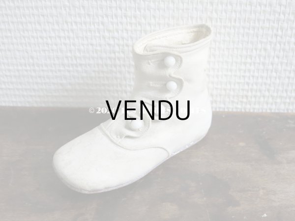 画像4: 1900年代 アンティーク ボタンアップ　ベビーシューズ  ホワイト・ヌバック製  (4)