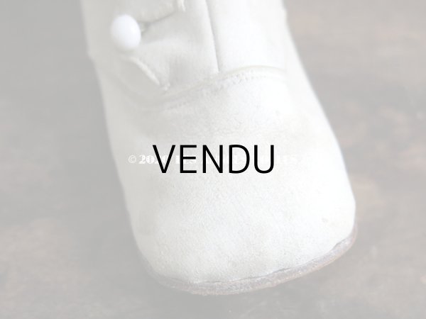 画像9: 1900年代 アンティーク ボタンアップ　ベビーシューズ  ホワイト・ヌバック製  (9)