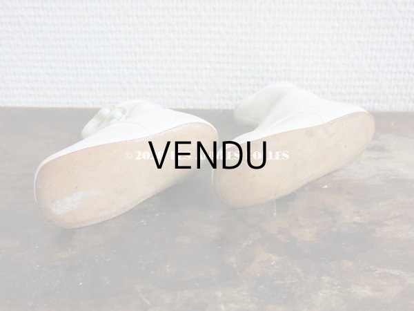 画像3: 1900年代 アンティーク ボタンアップ　ベビーシューズ  ホワイト・ヌバック製  (3)