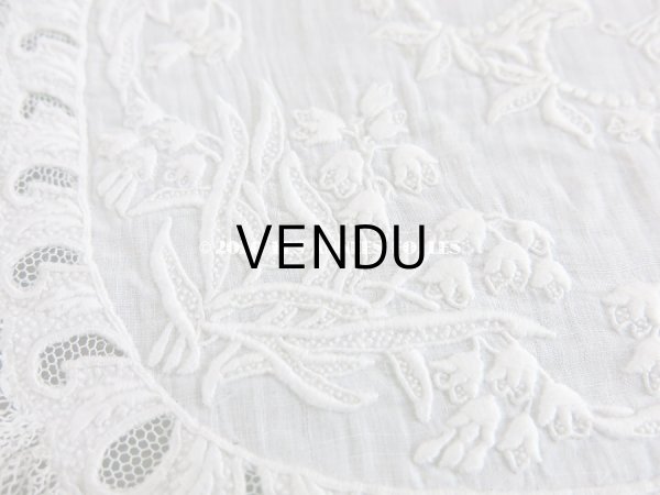 画像8: 19世紀 アンティーク  結婚式のハンカチ 【MM】 鈴蘭のホワイトワーク & 手編みのヴァランシエンヌレース  (8)