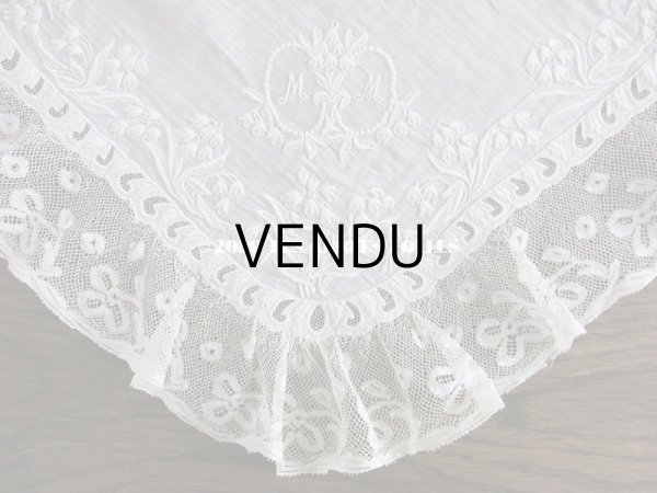 画像5: 19世紀 アンティーク  結婚式のハンカチ 【MM】 鈴蘭のホワイトワーク & 手編みのヴァランシエンヌレース  (5)