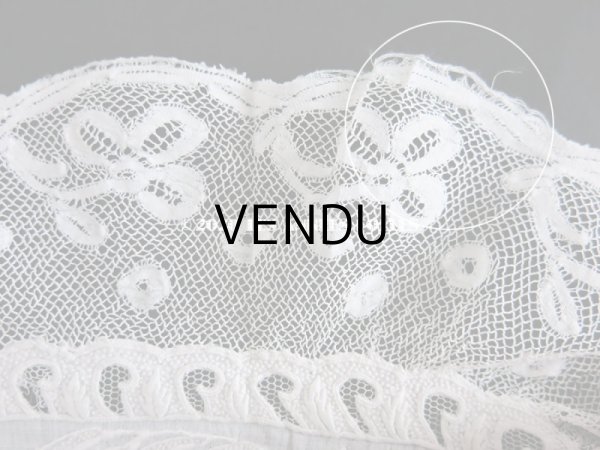 画像15: 19世紀 アンティーク  結婚式のハンカチ 【MM】 鈴蘭のホワイトワーク & 手編みのヴァランシエンヌレース  (15)