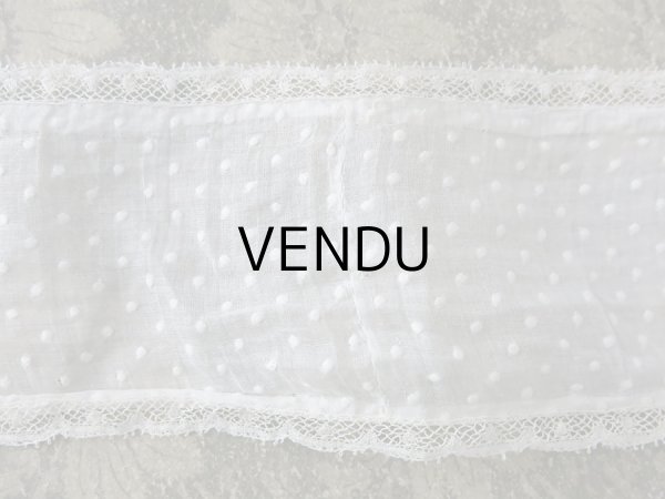 画像7: アンティーク  ドットの刺繍入り コットン生地のリボン　4.5m ヴァランシエンヌレースの縁取り (7)