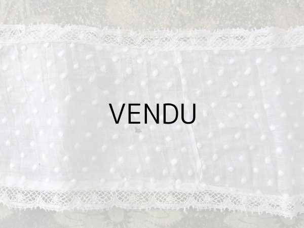 画像12: アンティーク  ドットの刺繍入り コットン生地のリボン　4.5m ヴァランシエンヌレースの縁取り (12)