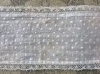 画像8: アンティーク  ドットの刺繍入り コットン生地のリボン　4.5m ヴァランシエンヌレースの縁取り (8)