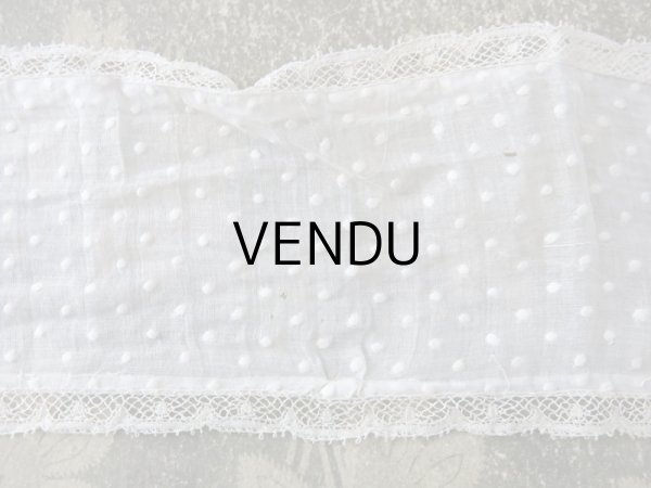 画像14: アンティーク  ドットの刺繍入り コットン生地のリボン　4.5m ヴァランシエンヌレースの縁取り (14)