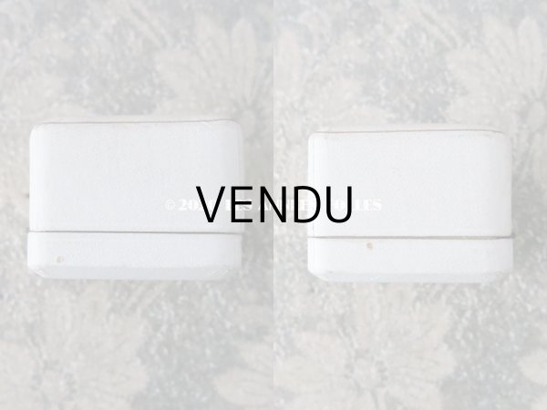 画像10: アンティーク ジュエリーボックス  オフホワイト リングボックス ゴールドのライン入り (10)