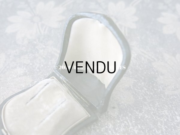 画像3: 19世紀 アンティーク ジュエリーボックス ピアス用 黒 (3)